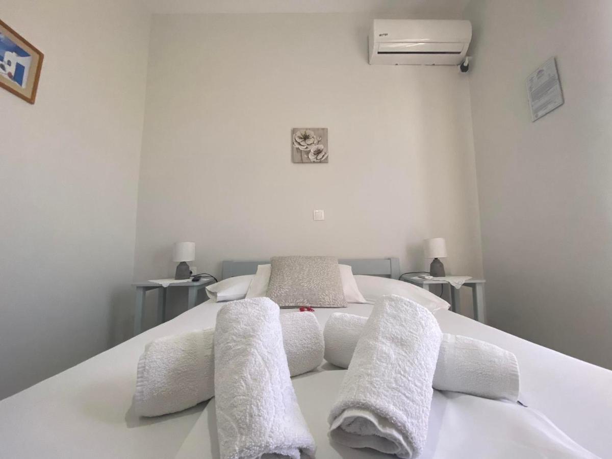 Stelios Zalonis Apartments Tínos エクステリア 写真